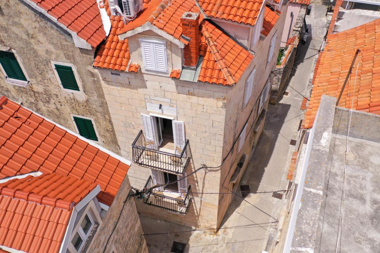 Old Town Makarska Apartments - Central Square Eksteriør billede