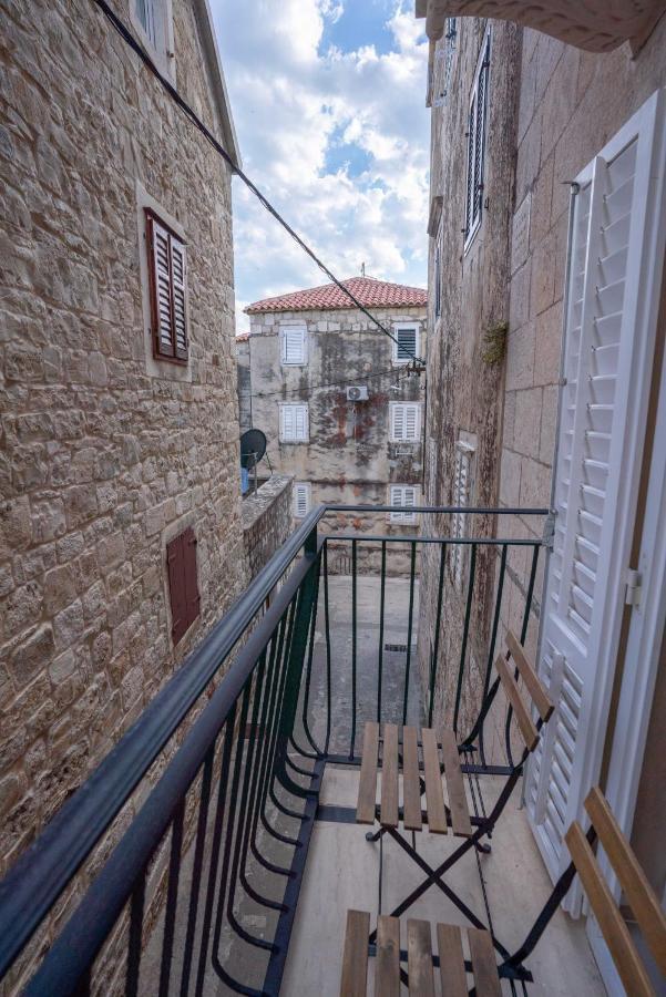 Old Town Makarska Apartments - Central Square Eksteriør billede