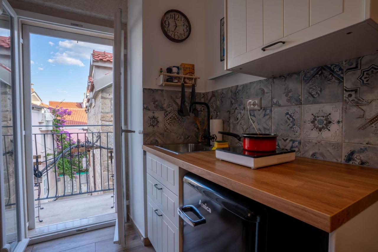 Old Town Makarska Apartments - Central Square Eksteriør billede